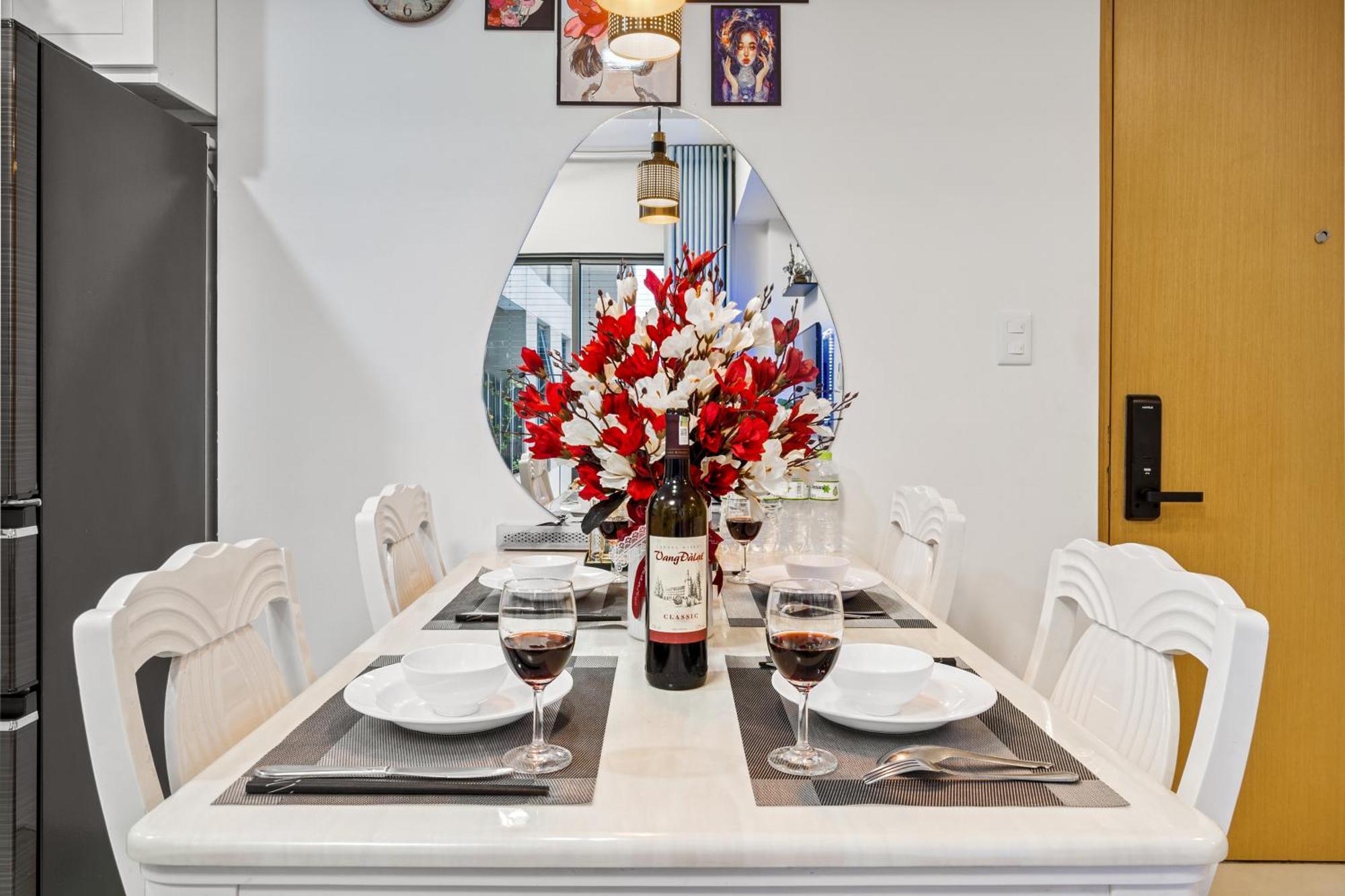 Cozy 2 Bedrooms Condo In T1 Masteri Thao Dien, Fully Furnished With Full Amenities Хошимин Экстерьер фото